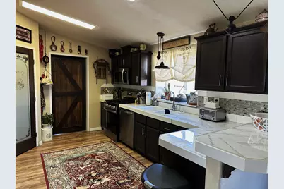 55 E 300 N, Henrieville, UT 84736 - Photo 5