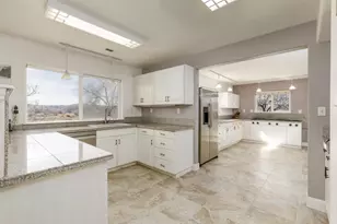 1215 W Emerald Dr, Saint George, UT 84770 - Photo 55