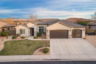 4347 W Bowler St, Hurricane, UT 84737 - Photo 17