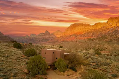 261 Valley View Dr, Springdale, UT 84767 - Photo 3