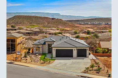 1862 N Chapman Dr, Washington, UT 84780 - Photo 3