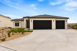 1862 N Chapman Dr, Washington, UT 84780 - Photo 33