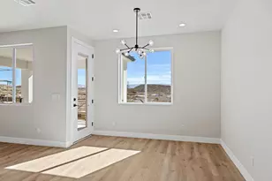 1862 N Chapman Dr, Washington, UT 84780 - Photo 7