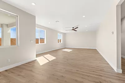 1862 N Chapman Dr, Washington, UT 84780 - Photo 29