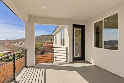 1862 N Chapman Dr, Washington, UT 84780 - Photo 9