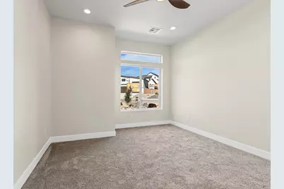 1862 N Chapman Dr, Washington, UT 84780 - Photo 19