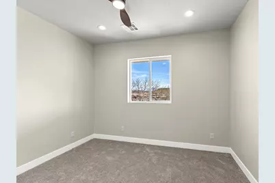 1862 N Chapman Dr, Washington, UT 84780 - Photo 23