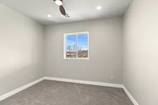 1862 N Chapman Dr, Washington, UT 84780 - Photo 23