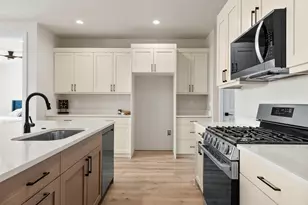 1862 N Chapman Dr, Washington, UT 84780 - Photo 7