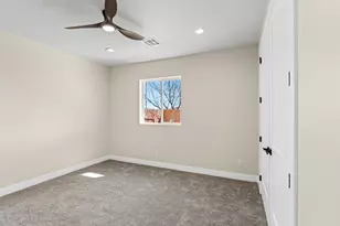 1862 N Chapman Dr, Washington, UT 84780 - Photo 27