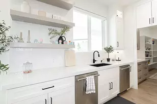 3318 E Live Oak Dr, Saint George, UT 84790 - Photo 15