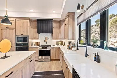 2274 S Canyon Cir, Cedar City, UT 84720 - Photo 15