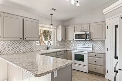 1932 E 40 South Cir, Saint George, UT 84790 - Photo 7