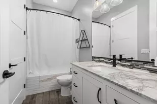 2013 N Somerset Cir, Washington, UT 84780 - Photo 15