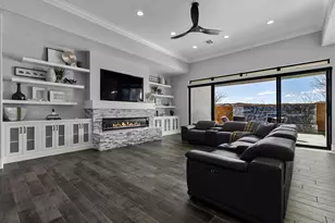 2013 N Somerset Cir, Washington, UT 84780 - Photo 9