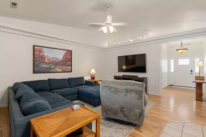 2605 Scenic Dr, Santa Clara, UT 84765 - Photo 19