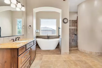 373 W Meridian Dr, Ivins, UT 84738 - Photo 15