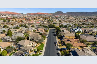 2263 Malaga Ave, Santa Clara, UT 84765 - Photo 67