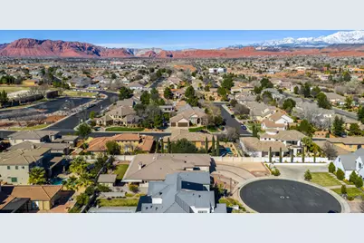 2263 Malaga Ave, Santa Clara, UT 84765 - Photo 63
