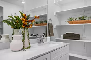 1959 S Queens Garden Dr, Washington, UT 84780 - Photo 7