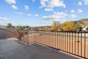 1045 W Sapphire Dr, Saint George, UT 84770 - Photo 49