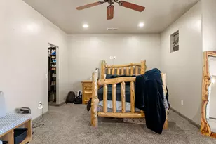 1045 W Sapphire Dr, Saint George, UT 84770 - Photo 53