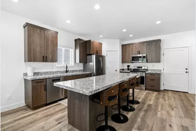 973 & 977 W 1080 S #11 & #12, Richfield, UT 84701 - Photo 11