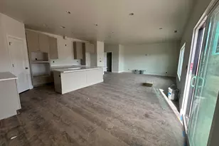 980 E Coyote Crest Dr, Washington, UT 84780 - Photo 5