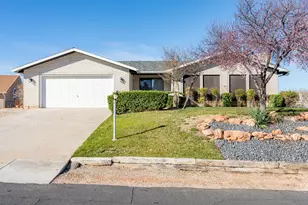 2008 S Vista Ct, Saint George, UT 84790 - Photo 1