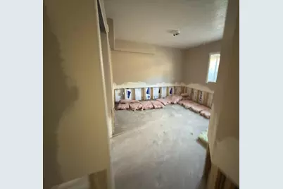 425 S Cottonwood Dr, Brookside, UT 84782 - Photo 23