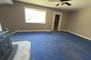 425 S Cottonwood Dr, Brookside, UT 84782 - Photo 13