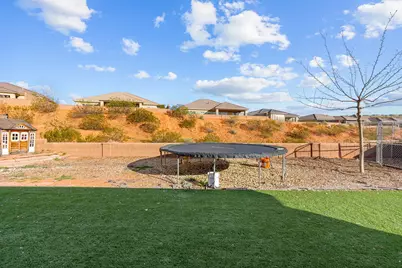 644 N Sage Crest Dr, Washington, UT 84780 - Photo 37