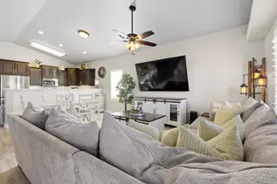 1806 N Dixie Downs Rd, Saint George, UT 84770 - Photo 11