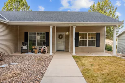 367 Tahquitz Dr, Cedar City, UT 84720 - Photo 3