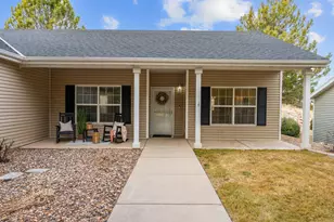 367 Tahquitz Dr, Cedar City, UT 84720 - Photo 3