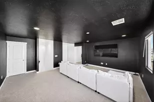 2273 E Yant Flt Dr, Saint George, UT 84790 - Photo 31