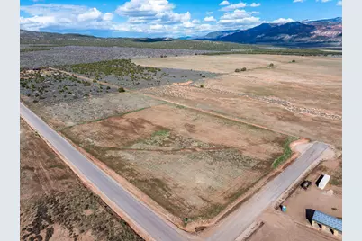 1705 E 460 N, New Harmony, UT 84757 - Photo 5