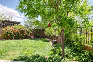 1009 N Blue Topaz Dr, Washington, UT 84780 - Photo 35