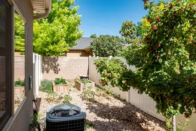 3062 W  1750 N #12, Cedar City, UT 84721 - Photo 33