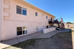 620 W Uzona Ave, Hildale, UT 84784 - Photo 5