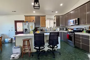 620 W Uzona Ave, Hildale, UT 84784 - Photo 9