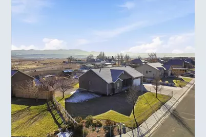 455 Rock Creek Dr, Gunnison, UT 84634 - Photo 3