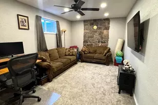 590 E Midvalley Rd, Enoch, UT 84021 - Photo 17