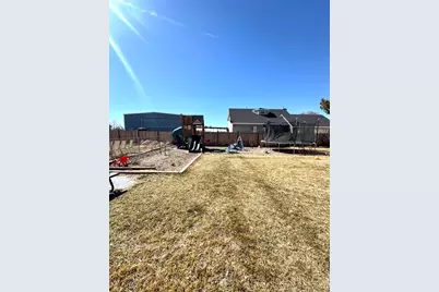 590 E Midvalley Rd, Enoch, UT 84021 - Photo 37