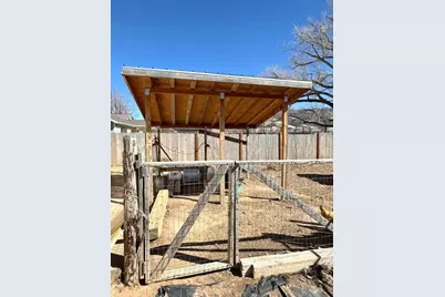 590 E Midvalley Rd, Enoch, UT 84021 - Photo 35