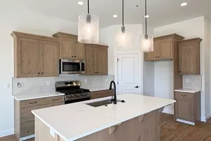 730 Taylor Crk Dr, Washington, UT 84780 - Photo 9