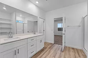 1983 S Queens Garden Dr, Washington, UT 84780 - Photo 27