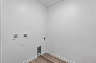 1983 S Queens Garden Dr, Washington, UT 84780 - Photo 9