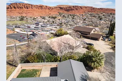 702 W 390 N Cir, Saint George, UT 84770 - Photo 35