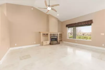 702 W 390 N Cir, Saint George, UT 84770 - Photo 7
